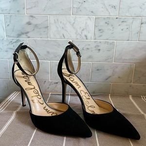 Sam Edelman Black Suede Pointed Toe Harlow Pump
